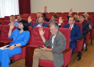 На внеочередном заседании Думы Артемовского городского округа депутаты внесли поправки в бюджет округа на 2022 год и плановый период 2023 и 2024 годов