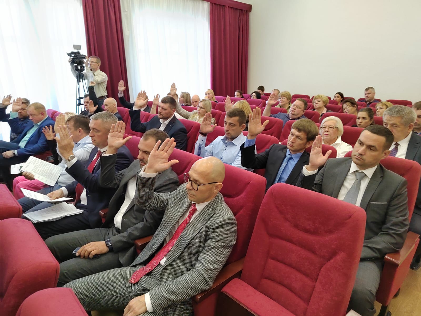 Первое торжественное заседание Думы Артемовского городского округа IX созыва состоялось 22 сентября.