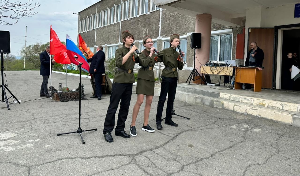 В территориальных управлениях округа в преддверии Дня Победы состоялись торжественные митинги и концерты.