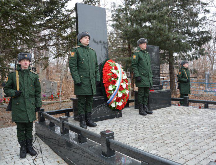 Митинг и церемония, посвященная Дню памяти о россиянах, исполнявших служебный долг за пределами Отечества, состоялись сегодня, 15 февраля на Шевелевском кладбище