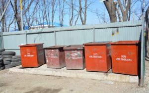 Депутаты оказали содействие в решении спорного вопроса размещения мусорной площадки