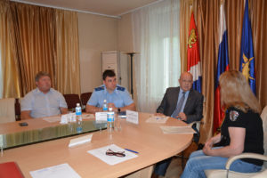 Председатель Думы Анатолий Бадель принял участие в личном приёме Уполномоченного по правам человека в Приморском крае Валерия Розова