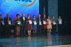 Народные избранники поздравили с 20-летним юбилеем артемовский филиал ВГУЭС.