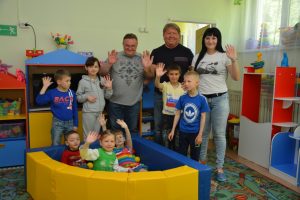 Игровой бассейн для детей из артёмовского социально-реабилитационного центра вручил предприниматель