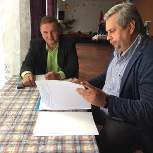 Депутат Думы Артёмовского городского округа Алексей Жернаков провел прием граждан по личным вопросам.