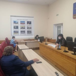 О планируемых изменениях в Устав Артемовского городского округа доложили сегодня на публичных слушаниях