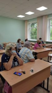 Депутат 14 избирательного округа Альбина Власенко встретилась с жителями.
