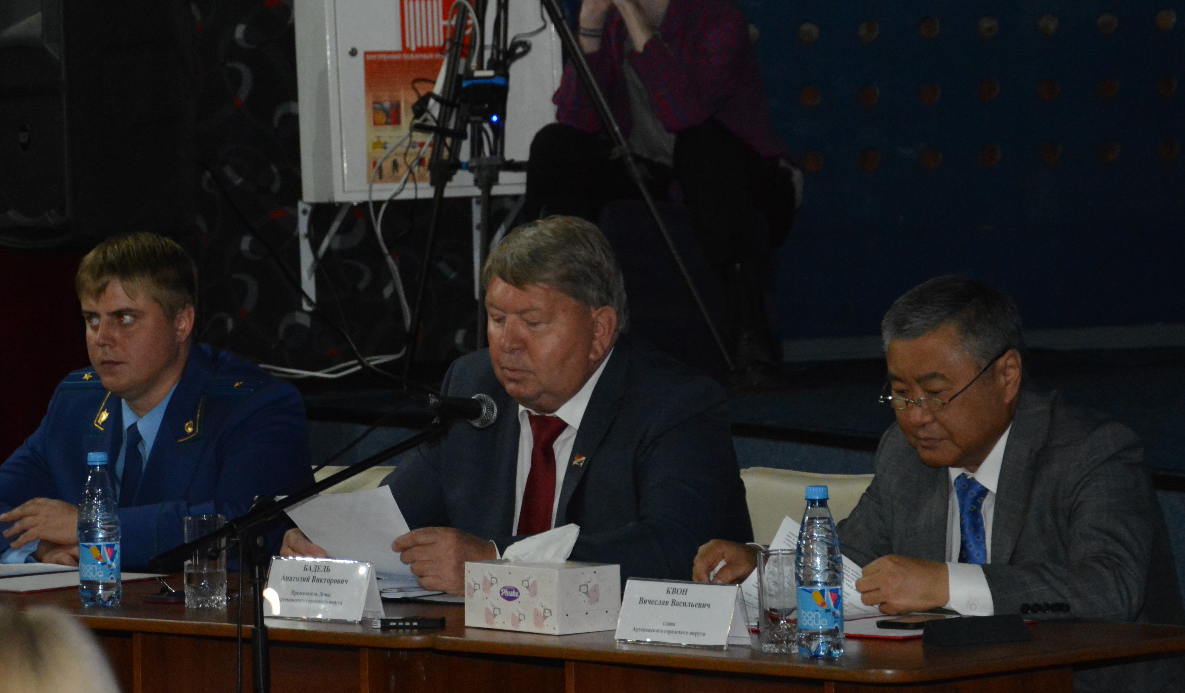 На заседании Думы АГО глава округа отчитался о результатах работы за 2021 год