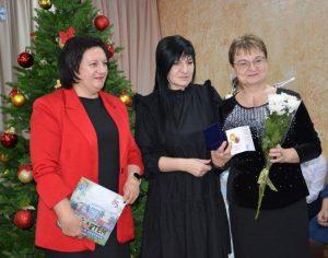 Воспитанников Артемовского социально-реабилитационного центра для несовершеннолетних поздравили с Новым годом