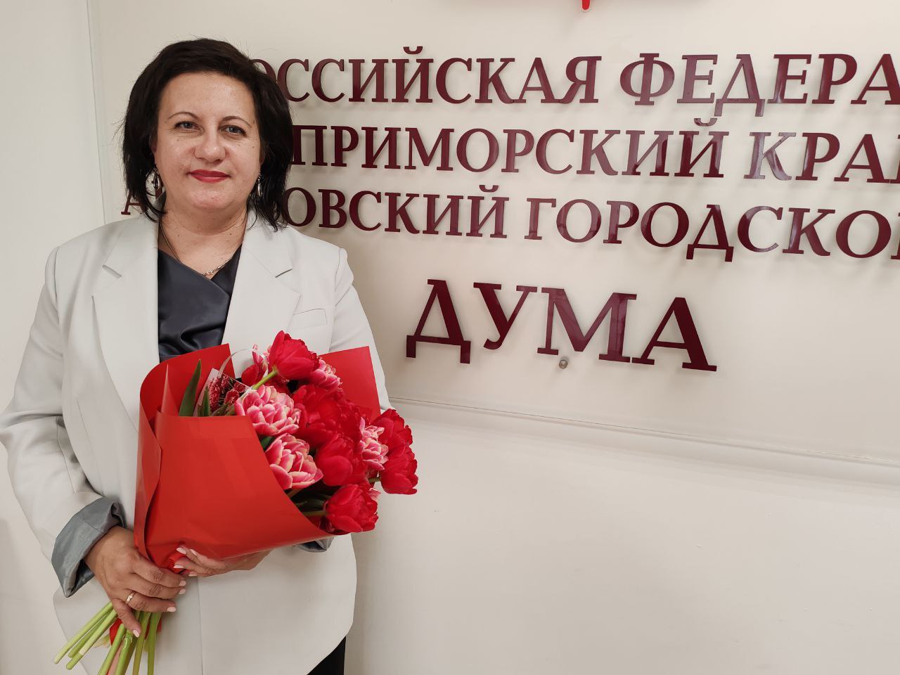 Поздравление с Праздником весны и труда от председателя Думы Натальи Волковой