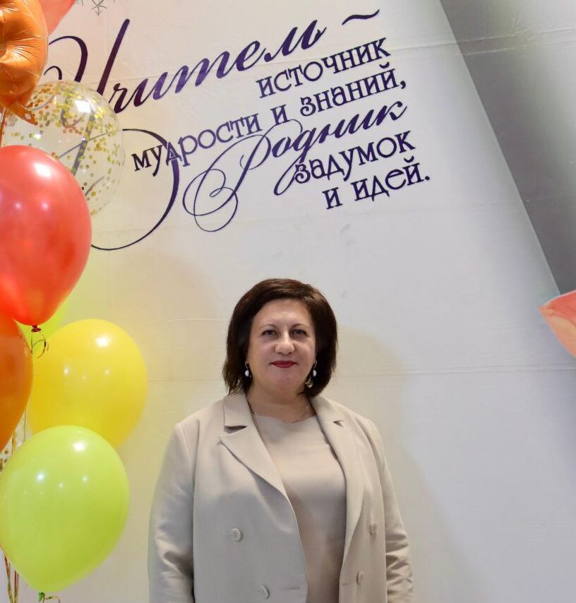 Поздравление с Днём учителя от председателя Думы Натальи Волковой
