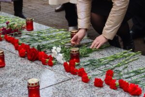 Память жертв политических репрессий почтили в Артёме