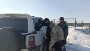 В Артеме Приморского края вынесены постановления о принудительном выдворении за пределы Российской Федерации в отношении 11 таксистов-нелегалов