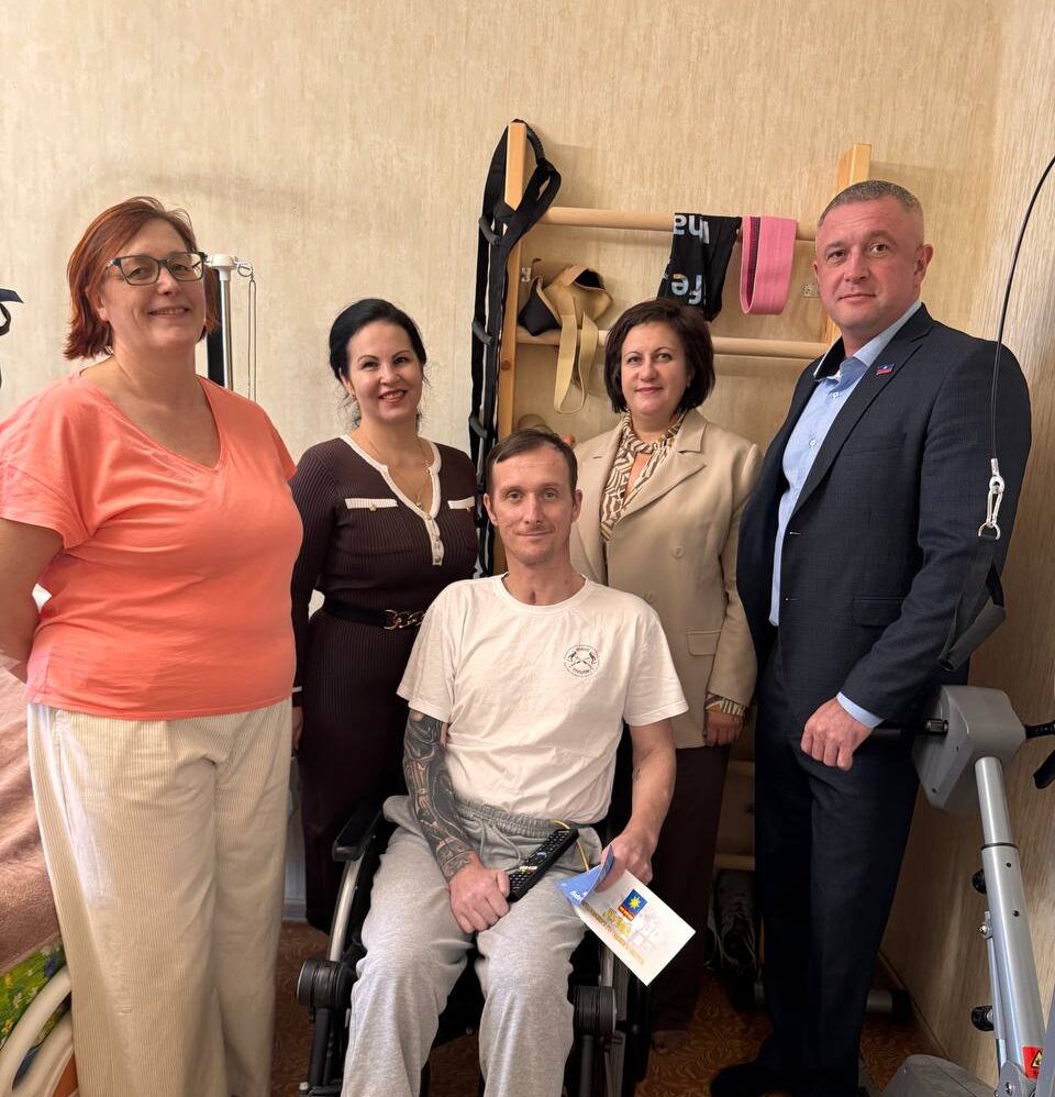 Помощь земляку