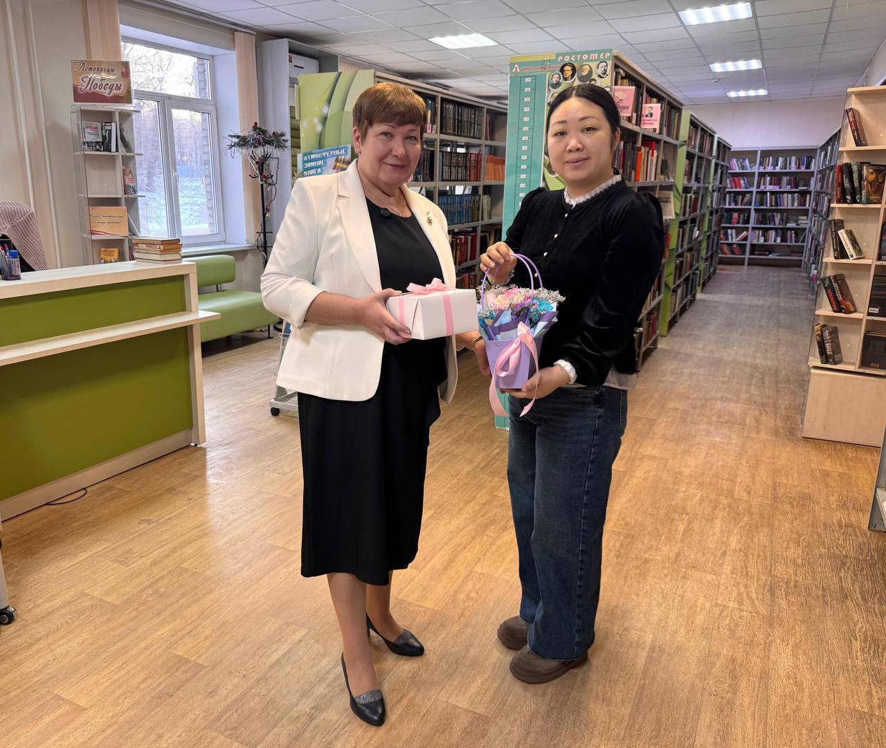 Сегодня свой день рождения отмечает директор Центральной библиотечной системы Галина Асадчева