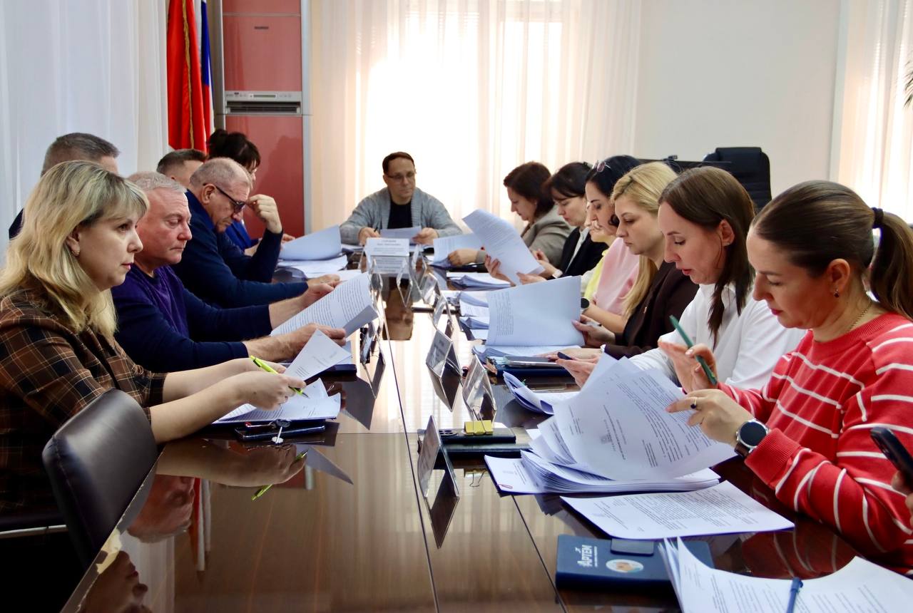 Заседание постоянной комиссии Думы по вопросам социальной политики и делам молодежи состоялось 24 февраля