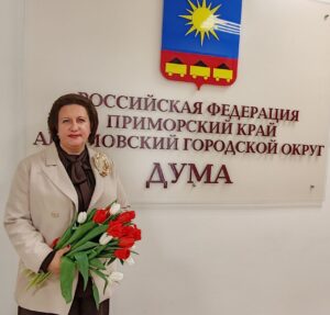 Поздравление с 8 марта от пр