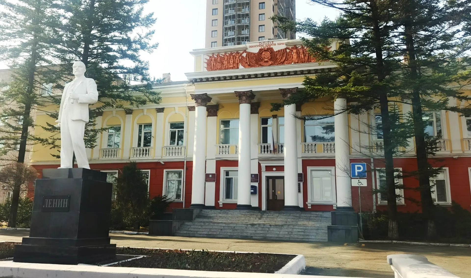 21 апреля в России отмечается День местного самоуправления