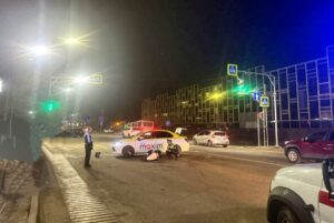 В Артеме сотрудники Госавтоинспекции проводят проверку по факту ДТП с участием несовершеннолетнего водителя мопеда