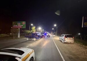 В Артёме Госавтоинспекция установила обстоятельства ДТП с участием трёх автомобилей