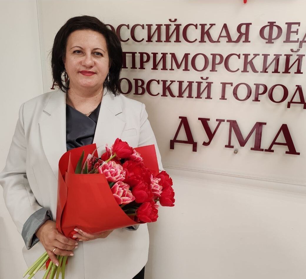 Поздравление с Днём учителя от председателя Думы Натальи Волковой