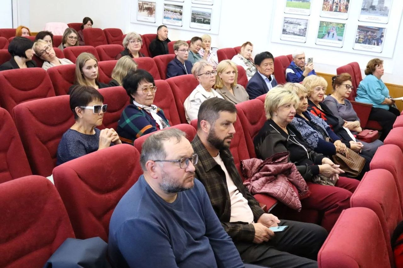 В Артёме обсудили стратегию активного долголетия